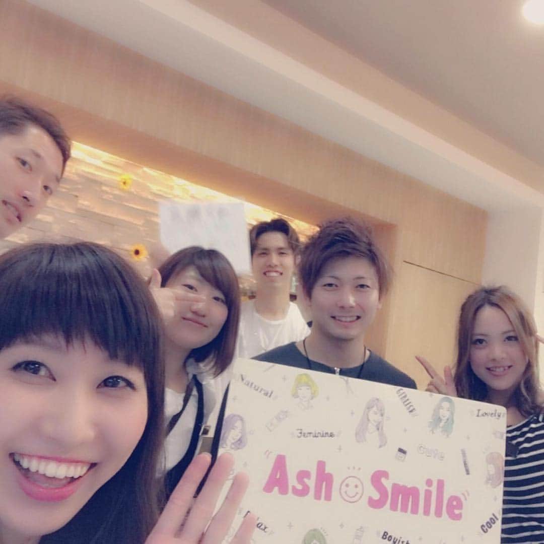 HAIR Ash MAKEのインスタグラム：「ash_smile_😄😄😄 #ash桜木町 #ash_smile #ash #hair #happy #smile #instagood #スマイル #笑顔 #桜木町 #美容室 #ヘアサロン #hairstyle」