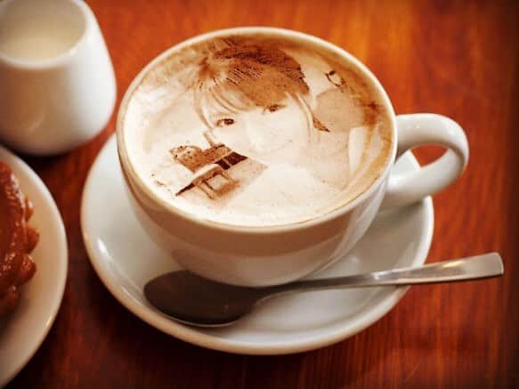 星野ナミのインスタグラム：「おつかれ様です☺︎ 一服いかがですか？☕︎❤︎」