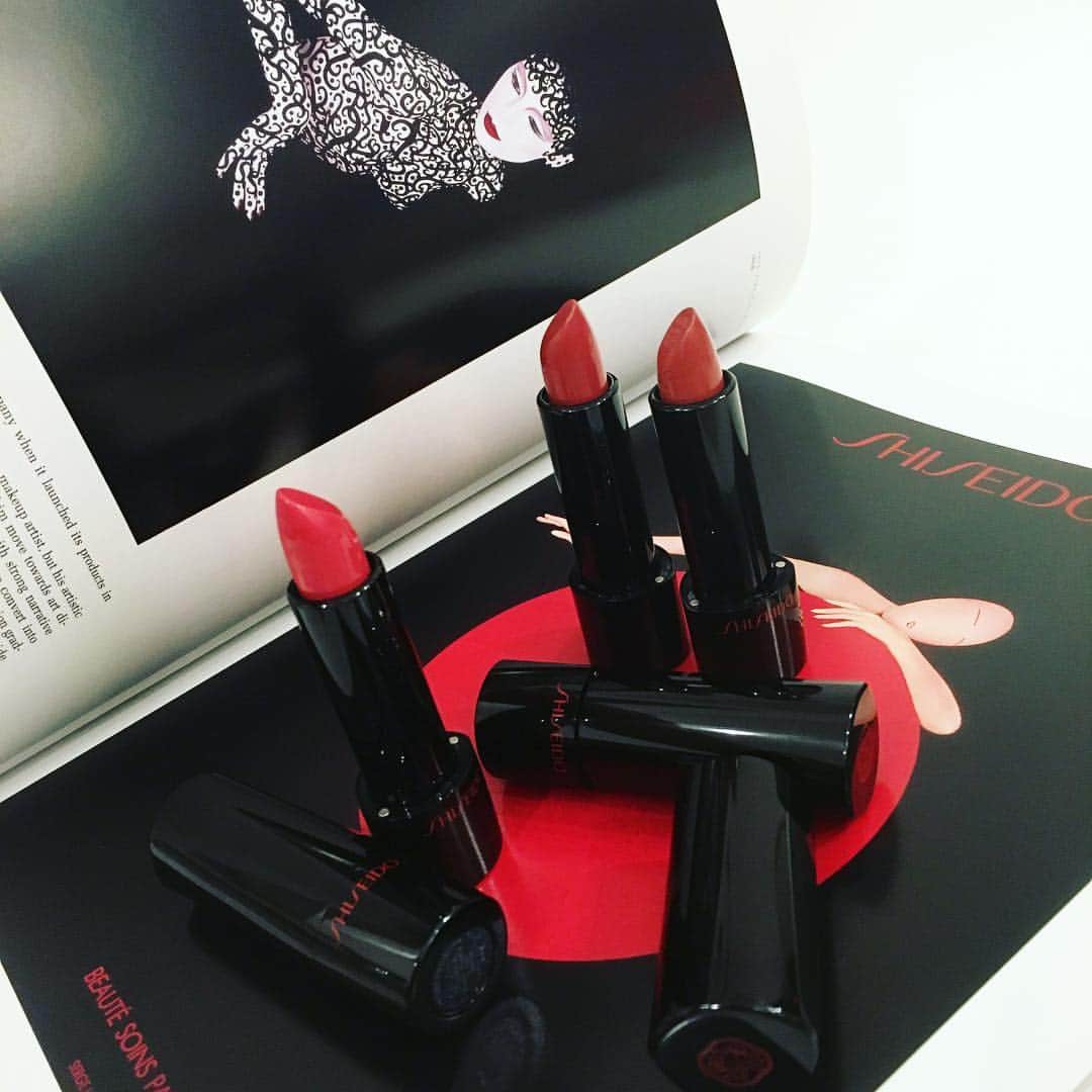0629rougerouge2016のインスタグラム：「2016AW SHISEIDO “Rouge Rouge”  #shiseidoginzatokyo #shiseidored #rougerouge2016」