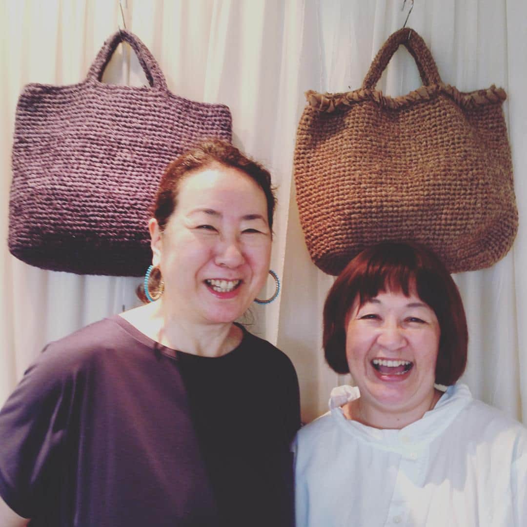 河村美琴さん 裂き編みバッグ 重晶石