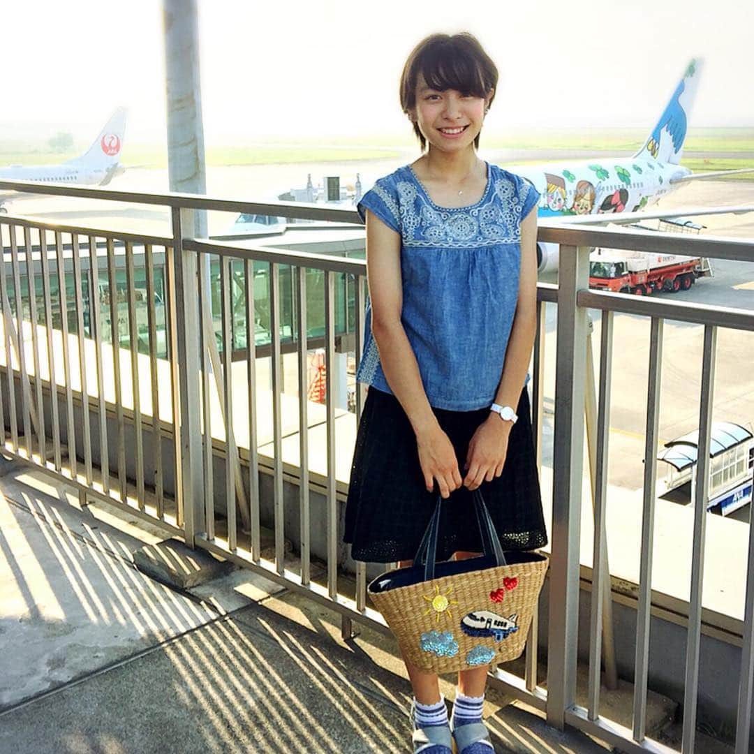 赤崎月香さんのインスタグラム写真 - (赤崎月香Instagram)「行ってきます✨ #飛行機」7月18日 9時40分 - tsukika_akasaki