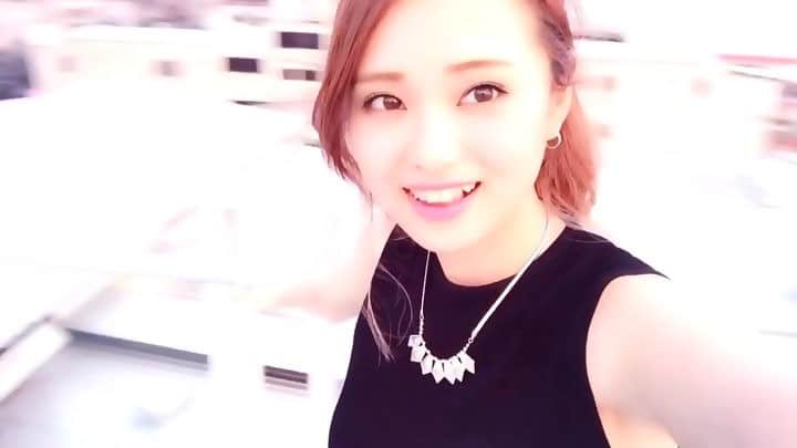 藤綾乃のインスタグラム：「. * タイに行きタイ🐶💭 * #thailand #thai #love #fun #movie #happy #enjoy  #タイ #撮影 #❤️ #💛 #💙 ---------------------𓇼𓆉𓇼-----------------------」