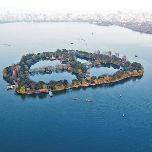 世界遺産オンラインガイドのインスタグラム：「#中国 #世界遺産 #杭州西湖の文化的景観 #china #worldheritage」