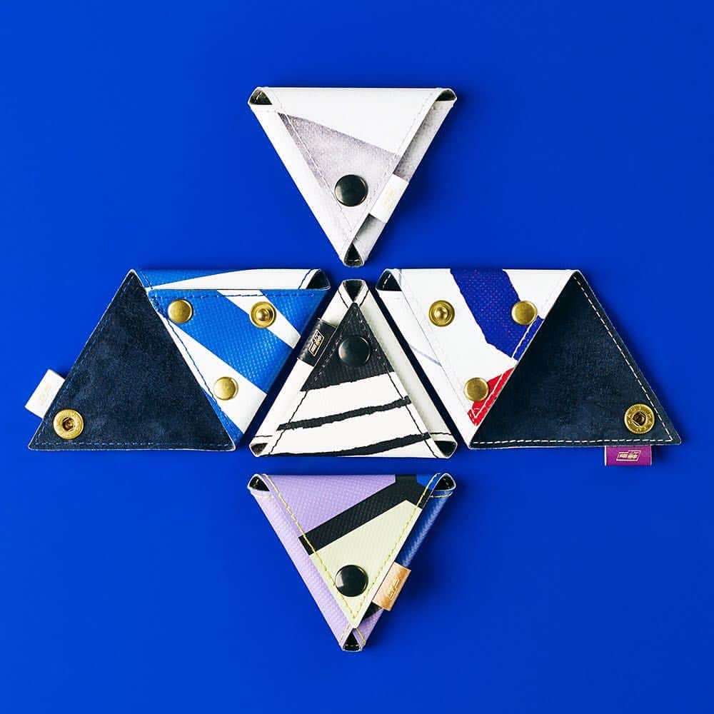 IROZA.jpさんのインスタグラム写真 - (IROZA.jpInstagram)「. #IROZA  #blue  #coincase  #tarpaulin . . #triangle #triangles #triangledesign #tarpaulinwallets #colorful #fashion #fashionista #instafashion #fashongram #coordinate #ootd #outfit #asian #japan #japanstyle #japantourlism #japanshop #shibuya #TOKYO」6月28日 11時43分 - iroza.jp