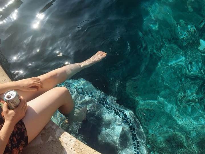 ローレン·ランドルフのインスタグラム：「Endless Summer vibes.」