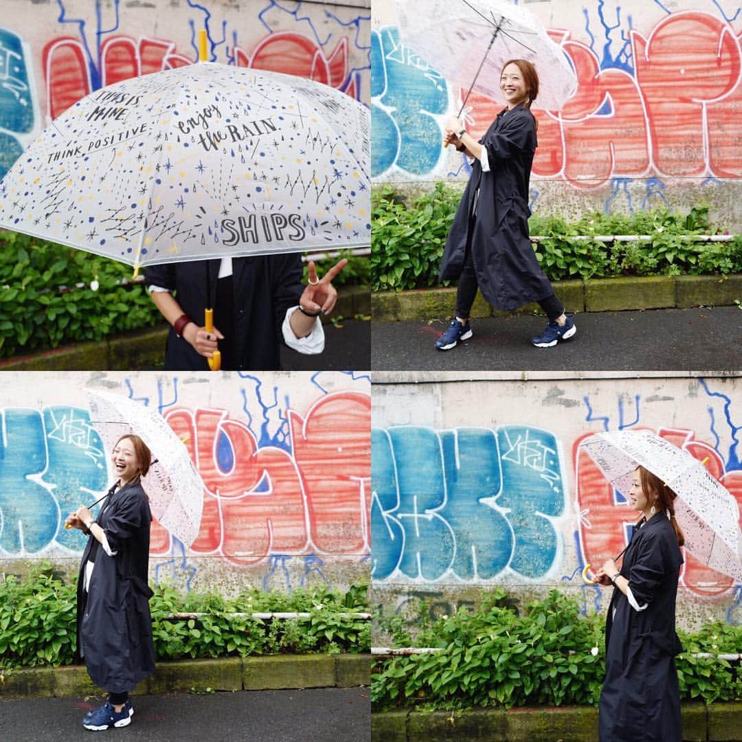 野尻美穂さんのインスタグラム写真 - (野尻美穂Instagram)「関根さんとSHIPSとファミマの傘🌂 かわいい傘だと雨の日も楽しくなる🎶✨ 雨が降ったらラッキー👍🏻と思ってファミマに行こう❤️ #shogosekine #familymart #SHIPS #umbrella #雨の日ラッキー #青木さんの教え #ルンルンとハッピー #壁と傘のギャップ」6月29日 13時45分 - miho_cocoa