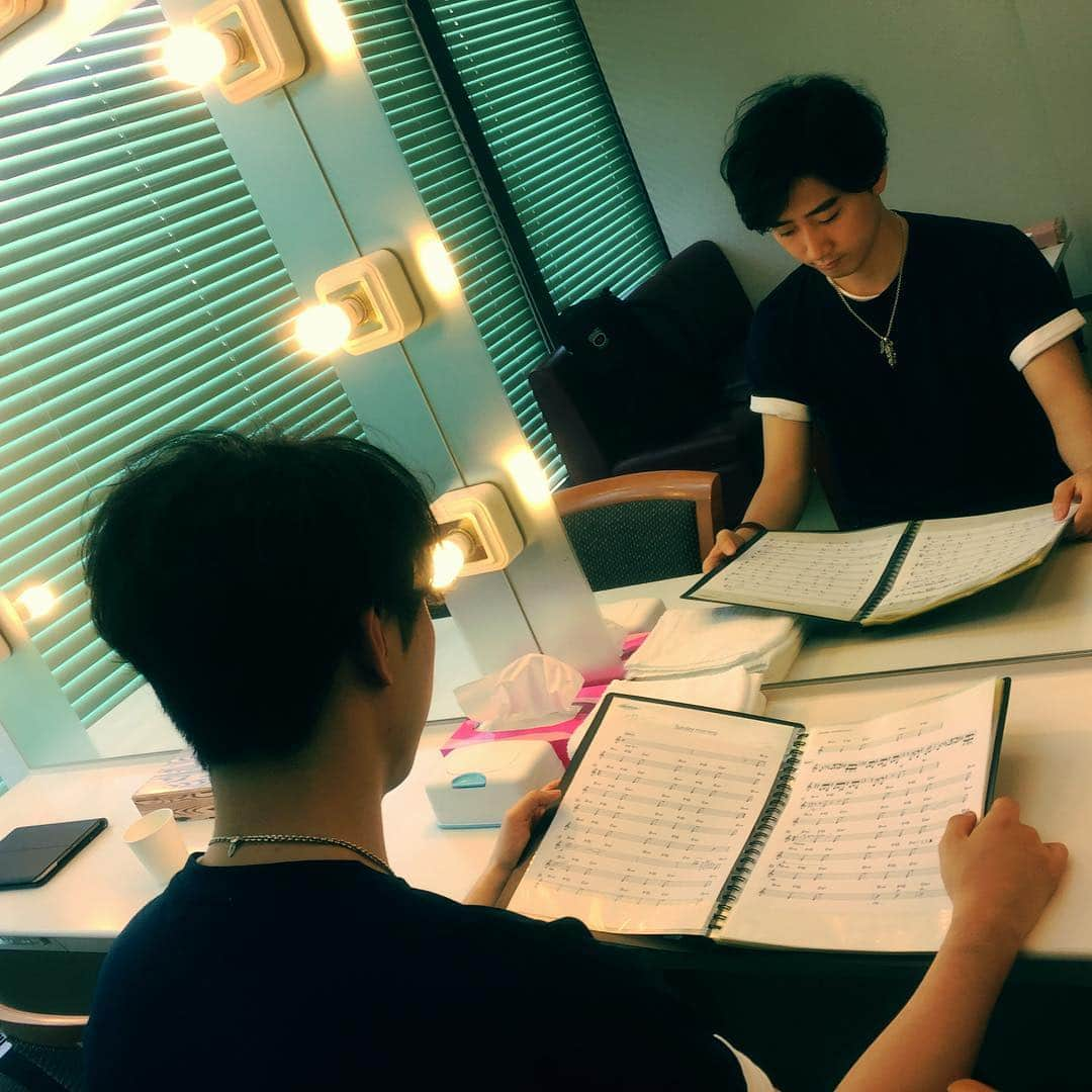 村上佳佑さんのインスタグラム写真 - (村上佳佑Instagram)「もうちょっとしたらリハーサルです！！🌟」7月3日 14時57分 - mkx22