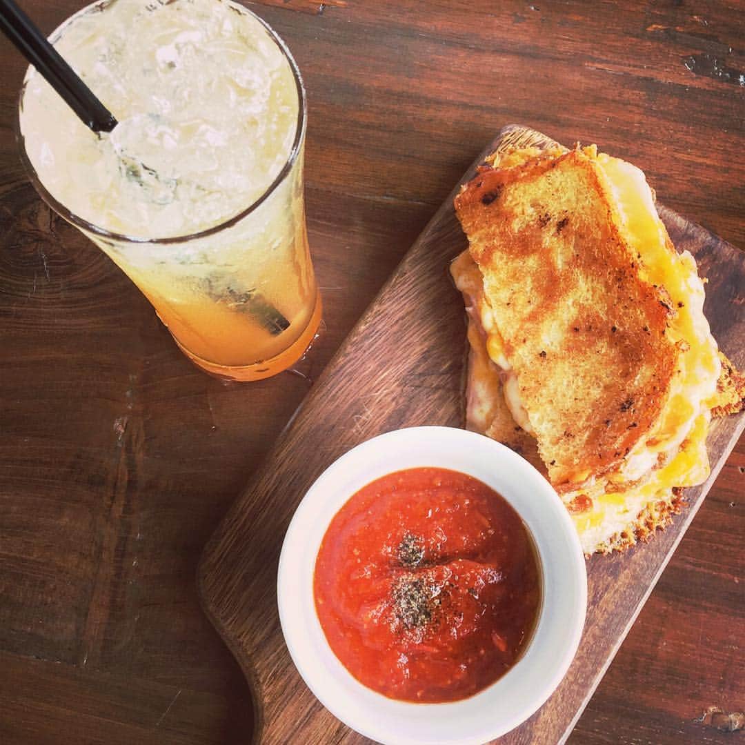 ルミネ公式のグルメインスタ