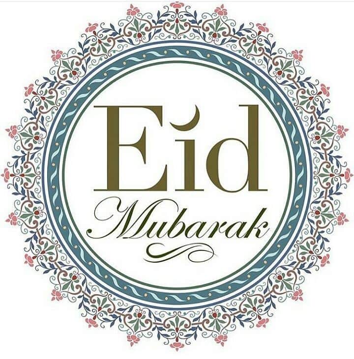 サフィル・タイデルのインスタグラム：「Salam. Je vous souhaite, ainsi qu'à vs proches et amis,une bonne fête de l'aid en espérant que la prochaine sera encore meilleur !Meilleures pensées et voeux de bonheur et de santé Amicalement #TeamAlgerie #teamkhedra 💚❤ #tahia_djazaïr ♡」