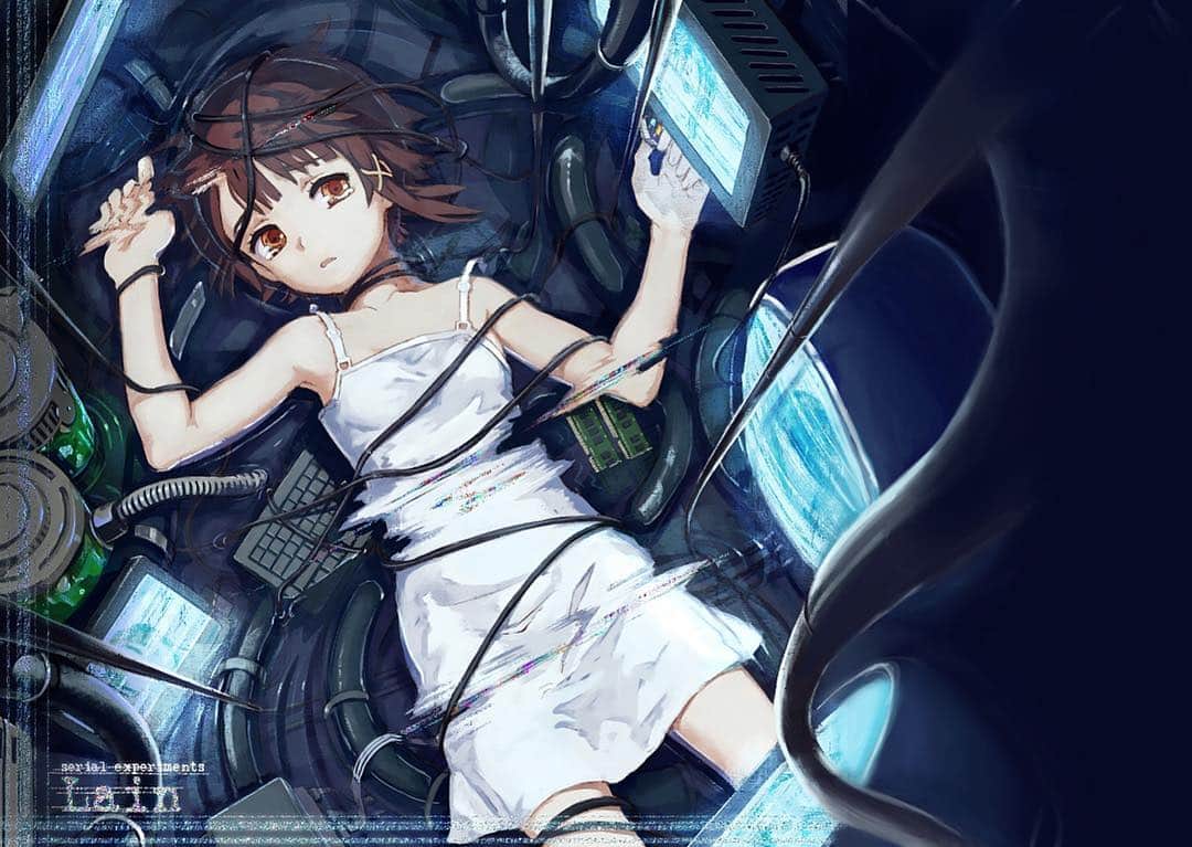 Ella Freyaのインスタグラム：「Lain.. Someone recreate this picture with me 📟🔌💿 edit: they're not tentacles >< watch the series」