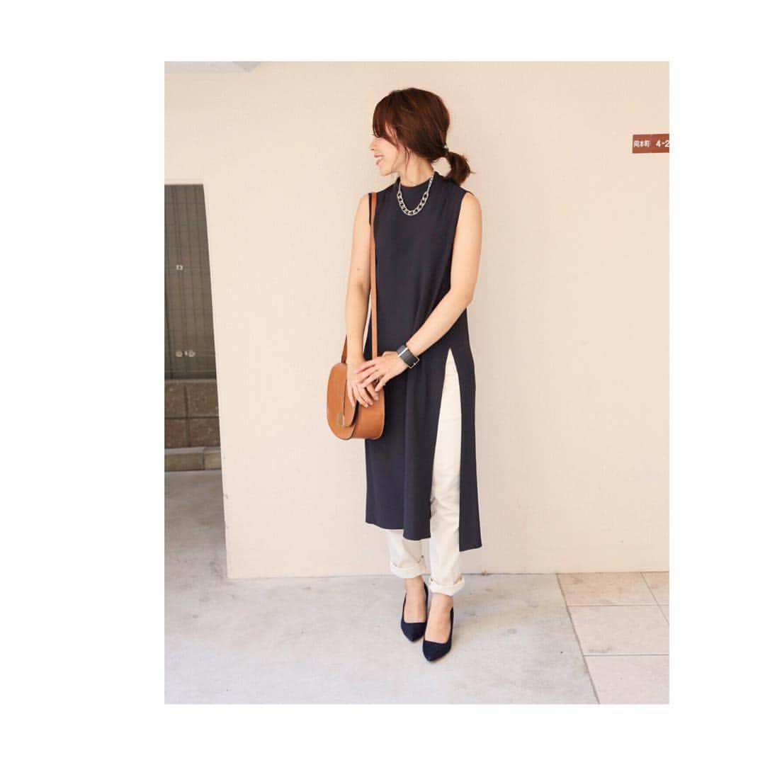 yukiss27のインスタグラム：「・ #ゆきこWEAR 👖 👖更新しました☺️💪🏼 ネイビーとホワイトで 夏っぽく‥☀️🏊💓 ・」