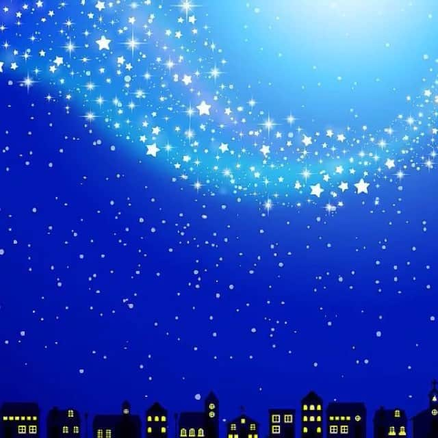 カラコン図鑑のインスタグラム：「カラコン図鑑🔍 * 明日は七夕ですね🌟 * 織姫様と彦星様は 出逢えるのでしょうか…😌✨ * みなさんは、お願いごとしましたか？ * カラコンにも、 『可愛いなりたい』想いをたくして💫 * 自分が可愛くなれるカラコン、 カラコン図鑑で探してみてください☺️ * TOPにブログURLがあります😊 * #カラコン #カラコンレポ #カラーコンタクトレンズ #レポ  #失敗しないカラコン選び #アイメイク #コスメ #盛れる #メイクアップ」