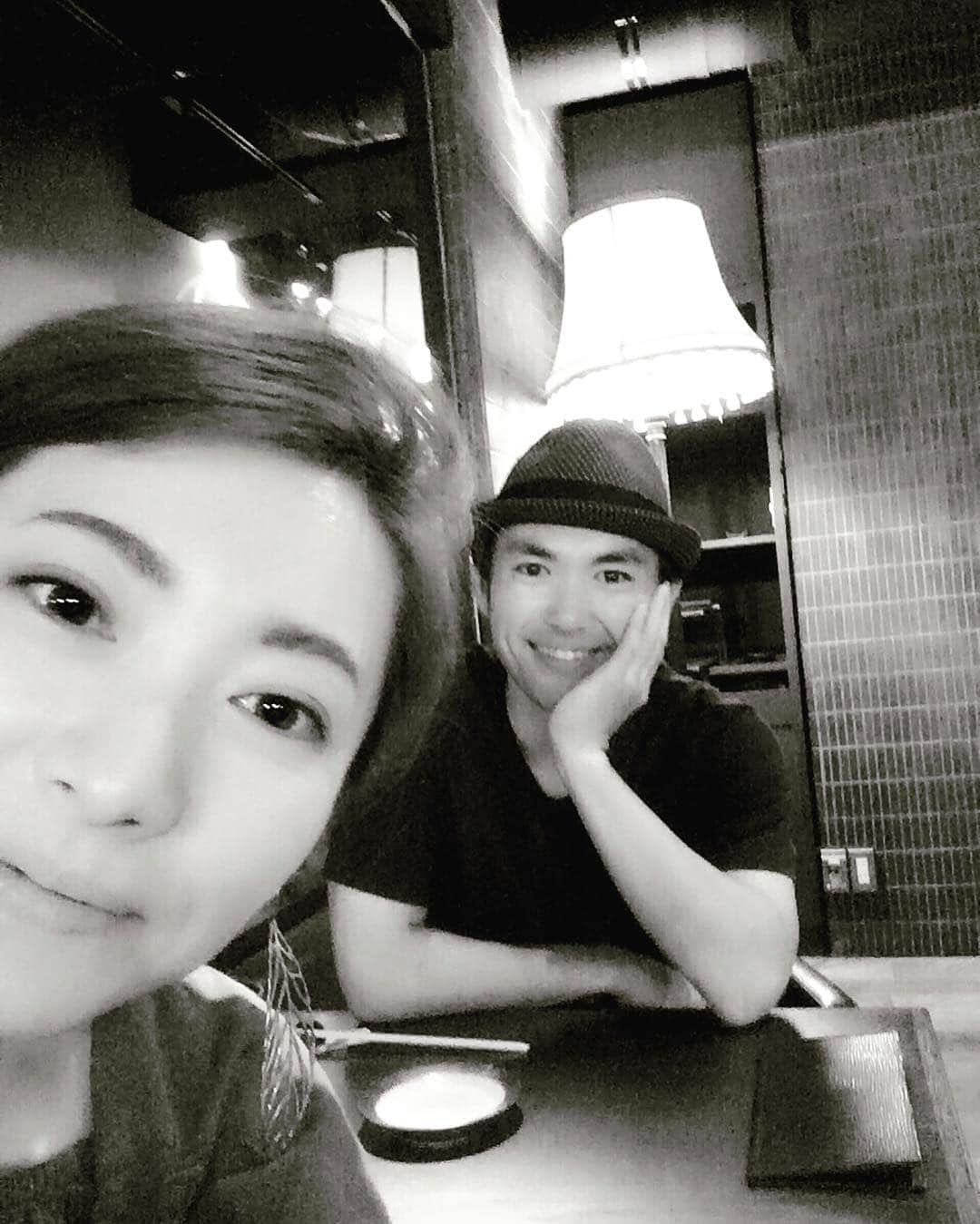田村幸士のインスタグラム：「学生時代の同級生で放送作家の大名祥子と久々の食事。楽しい出来事を本当に楽しそうに話す彼女の笑顔、引き込まれる。 彼女の作品の一部になりたい。 楽しい時間をありがとう！ * * * #学習院#同級生#いい刺激#頑張る#友人#楽しかった#放送作家#元体育会系#ラクロス部#スキー部#お酒は控えめに」