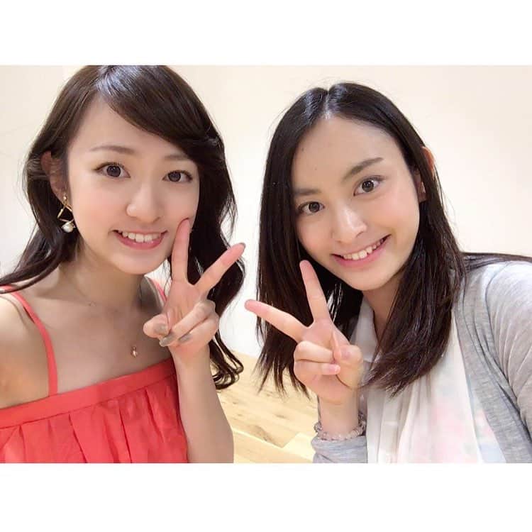 BELLMARE_styleのインスタグラム：「. 【#ベルマーレのある生活_ベルマーレクイーン】 . レッスンが一緒になった #千田絵民 ちゃんと #菊田彩乃 ちゃん♡ ユニフォーム姿かわいいですが 私服姿もかわいいですね💓 . . . #湘南ベルマーレ #ベルマーレ #ベルマーレクイーン  #ベルマーレスタイル #bellmare_style #bellmare #shonanbellmare #soccer #love #fight #love #style #happy #japan #girl #tokyo #ootd #outfit」