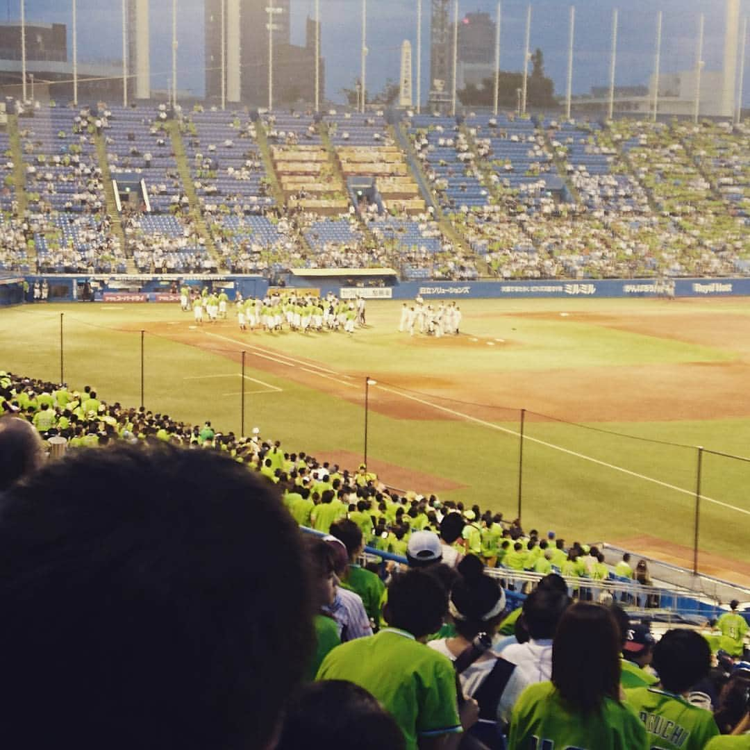 長田拓也のインスタグラム：「#野球観戦 #東京ヤクルトスワローズ #6対3 #勝った #ユニフォームプレゼント #乱闘シーン #バレンティン #退場」