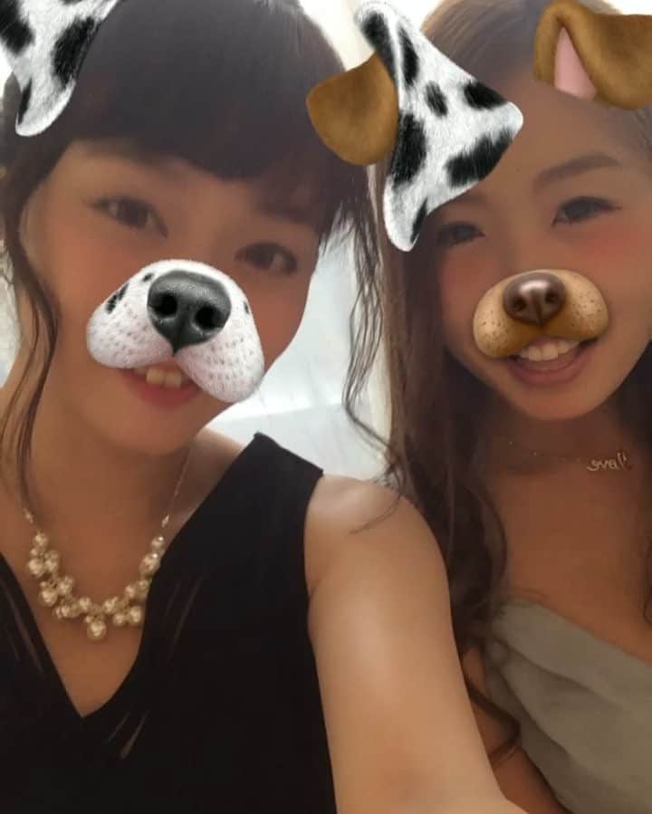 のインスタグラム：「親友の結婚式。 花嫁姿が北川景子超え…💍 式楽しみ！！！ #スナチャ笑」