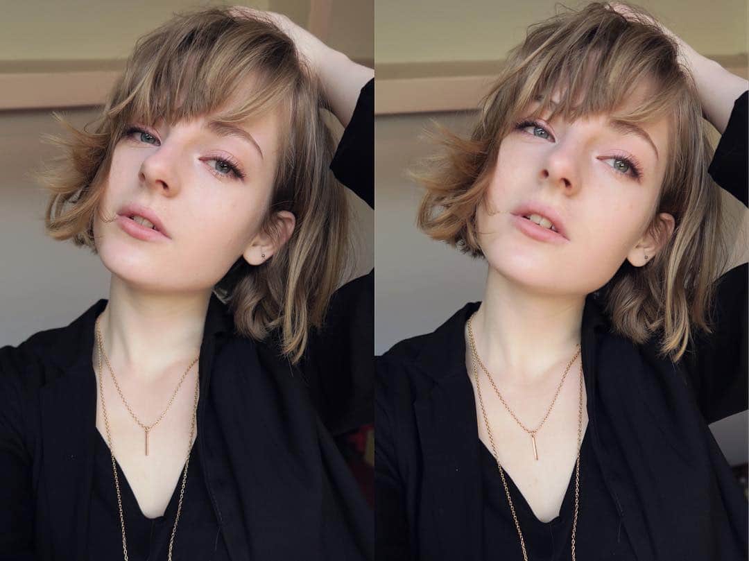 Ella Freyaのインスタグラム：「Back in Singapore 😍😍 will post pics from here soon 😊😊😊 #love #from #singapore #sgig」