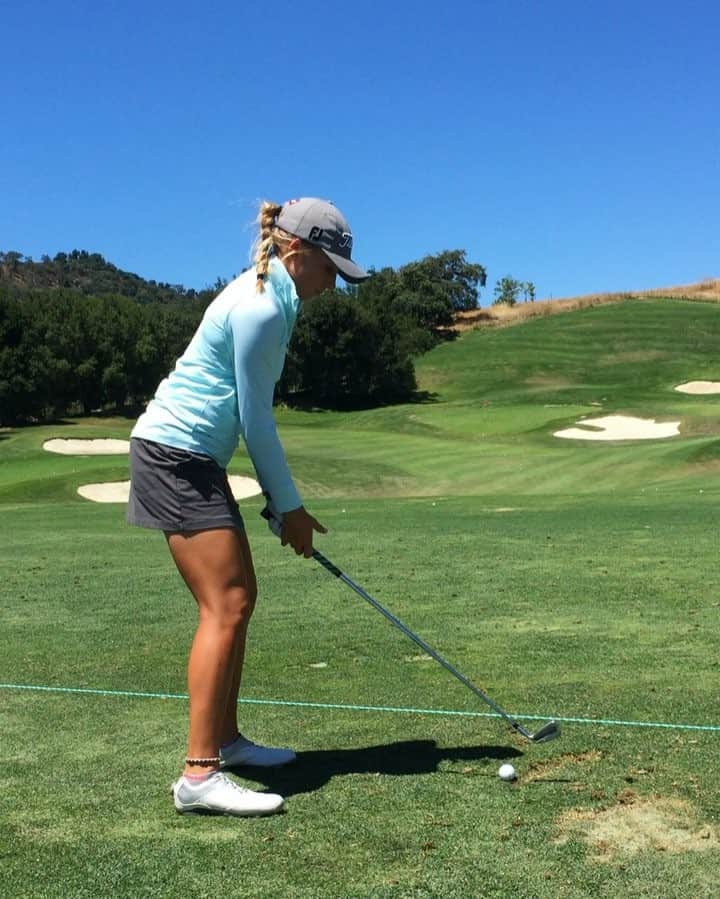Sierra Brooksのインスタグラム：「Gotta love the constant grind! Next stop... Japan🏌」