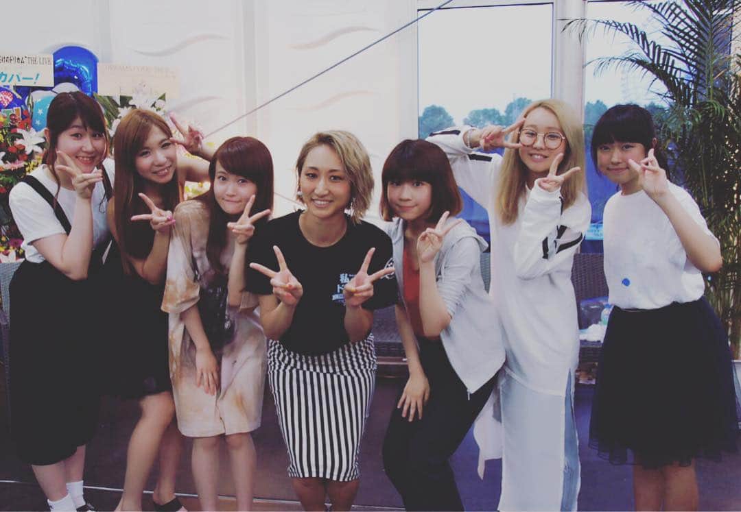 Ms.OOJAさんのインスタグラム写真 - (Ms.OOJAInstagram)「リトグリちゃん達と！！ 中野サンプラザで、ゴスペラーズライブの楽屋挨拶でお会いして以来！  堂々とした素晴らしいライブでトップバッターを飾っていました！！ #リトルグリーモンスター #リトグリ  #littlegleemonster #msooja」7月10日 23時01分 - msoojafaith
