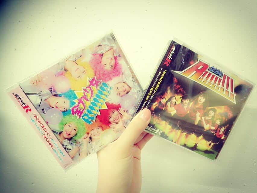 江室里香のインスタグラム：「『全力少女R!!!!!!!!』ゲットしてね  #フラゲ日 #1stシングル #7月12日」