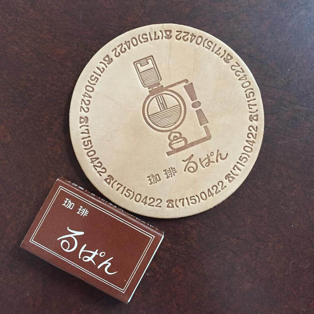 Heritage Leather Co. のインスタグラム：「あれから1年。中目黒のランチ難民に捧ぐ。#珈琲るぱん #heritageleatherco」