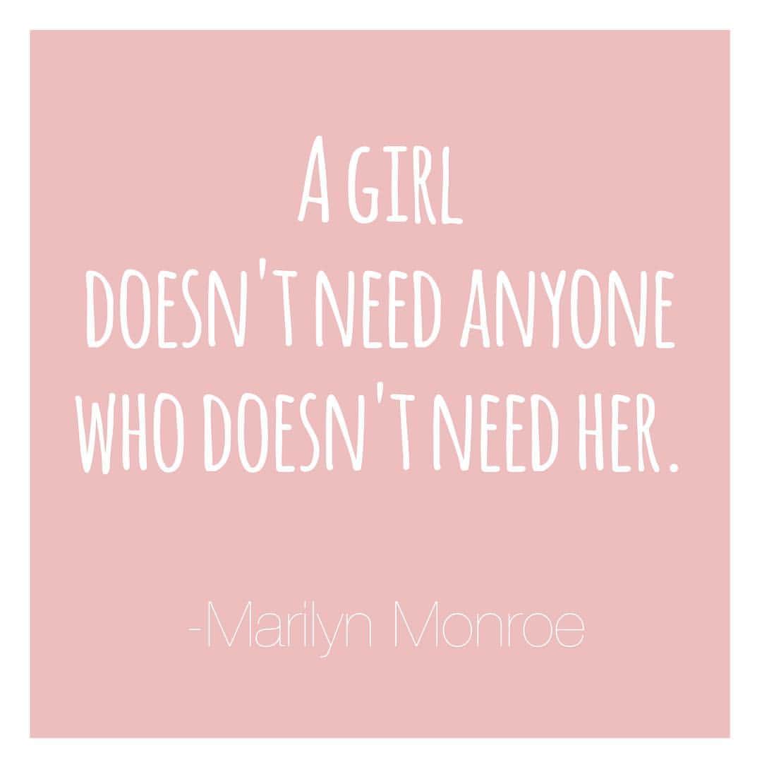 二宮愛のインスタグラム：「#marilynmonroe :  A girl doesn't need anyone who doesn't need her. 自分の事を必要としてくれない人なんて、必要ないの。 ________________ #girl #quo #pink #girly #love #status #idol #sexy #strong #highquality #life」