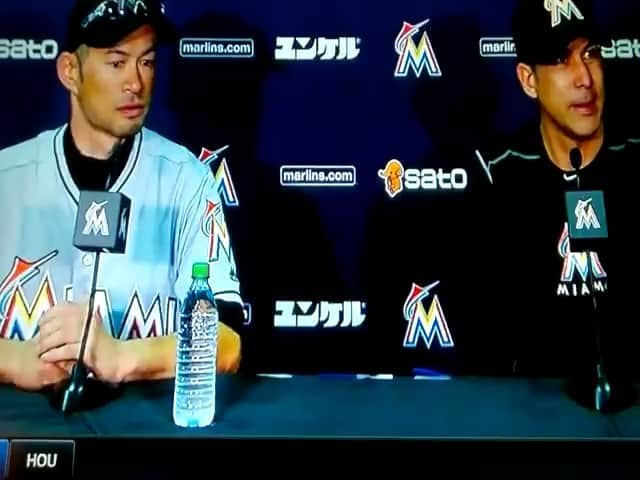 ジャスティン・ボーアのインスタグラム：「Absolutely roasted by ichiro. 💀 gonna let this one slide though.  So proud and beyond thankful to be your teammate! Congratulations ichiro on 3000!」