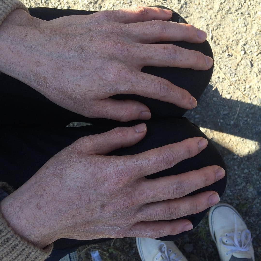 キム・ジェウクさんのインスタグラム写真 - (キム・ジェウクInstagram)「The old man's hands #덕혜옹주#소타케유키」8月8日 12時44分 - jaeuck.kim