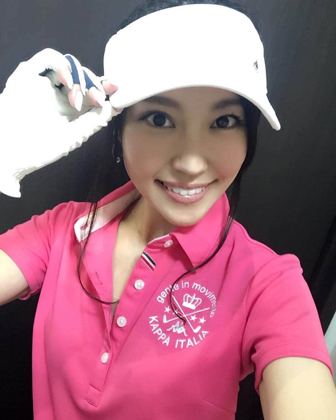 中川祐子さんのインスタグラム写真 - (中川祐子Instagram)「あるお仕事でゴルフスクールでの撮影がありました♪めっちゃ楽しかった〜⛳️ #ゴルフ #ゴルフスクール体験 #撮影 #レポート #ゴルフウェア」8月10日 18時48分 - nakagawa.yuko