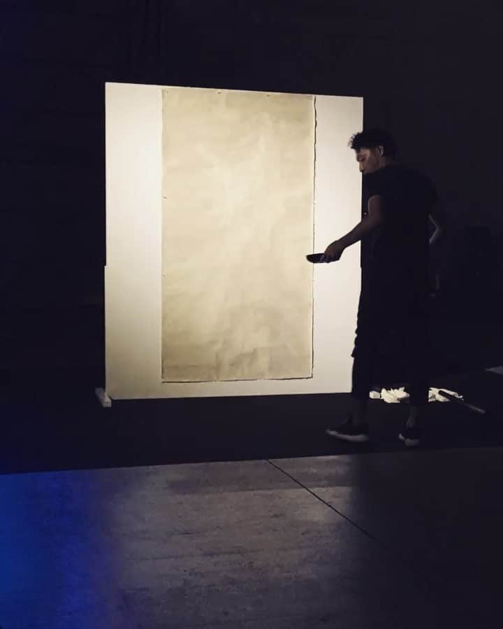 のインスタグラム：「This Japanese artist got inspired after watching us skate. Amazing! 🎥 @j_butt」