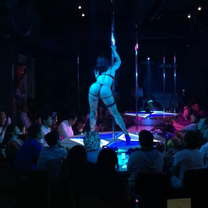 紅音ほたるのインスタグラム：「バンブーハウスにてpoledance #紅音ほたる #紅音ほたるイベント #akanehotaru #poledance #dance #dancer #sexyme #sexy #pleyboy#sexygirlz #sexybast#sex_god#esxerotic#sexh#sexluluness#sexymodel#sexys#sexyaf#sexylingerie#sexyboobs#sexysoles#sexybeast#sexyness#ass」