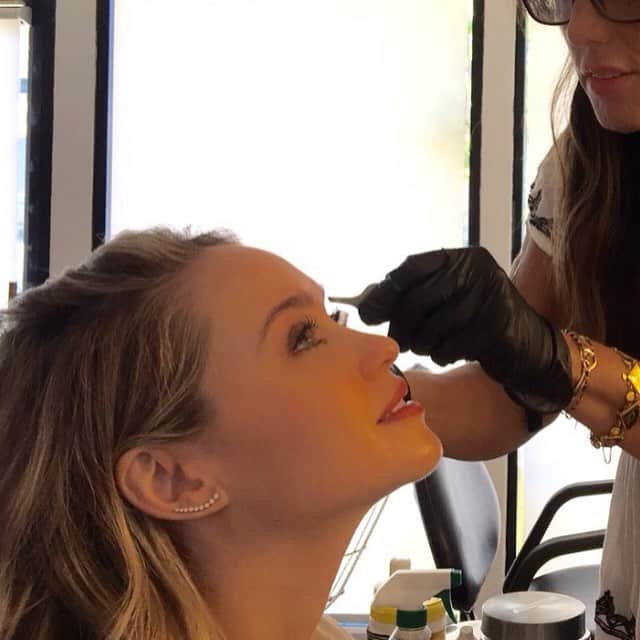 ベッカ・トビンのインスタグラム