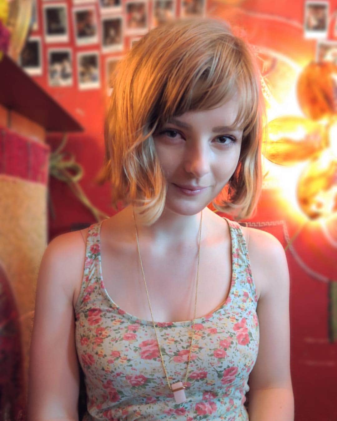 Ella Freyaのインスタグラム：「Visited Haji Lane with @cherelapin. There's some seriously cool shops and cafés.」