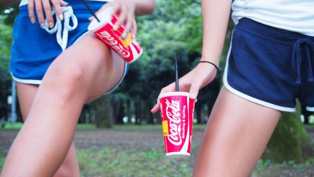 のインスタグラム：「⓪⑦/②⑤ テニス太郎 芝コートの秘密ぜひみてね👀 写真はダイスキな子とポケモンゴーやりに行ったときの😍💯#みんな遊ぶときは気をつけてね#kiwaofficial」