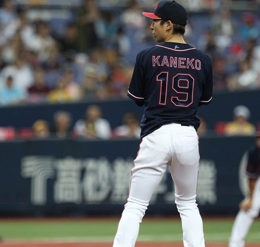 オリックス・バファローズさんのインスタグラム写真 - (オリックス・バファローズInstagram)「#8月11日 #京セラドーム大阪 #福岡ソフトバンク戦 #金子千尋 #Bs2016 #buffaloes #baseball #ORIX #プロ野球」8月12日 10時31分 - orix_buffaloes