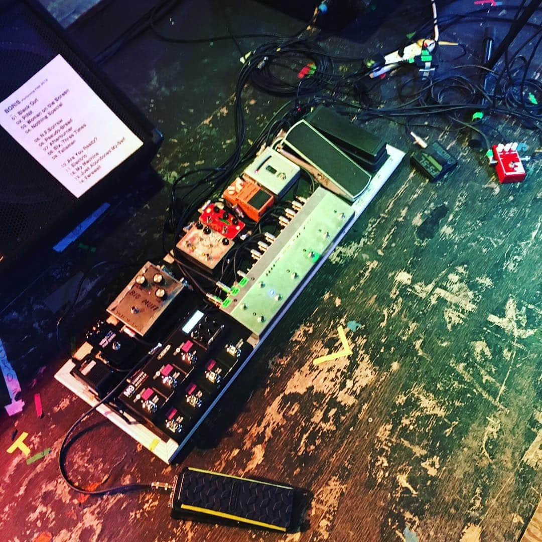 BORISさんのインスタグラム写真 - (BORISInstagram)「WATA's Pedal board on this tour.  Roland Tape Echo RE-150, Ekko616(Malekko Heavy Industry), Cry Baby(Vox), Eanieball Volume Pedal, KORG DT-10 Tuner, Boss DS-1, Super Duper(Z-VEX), SHIVA(Dwarf Craft Devises), Big Muff(ELK), Wata Fuzz(M.A.S.F.Pedal), Line6 M9, 8 Loop/Switcher (Custum made by S.P.I.), Jim dunlop Expression Pedal, “Distro” Tiny Power Distributer(One Control) @korgofficial #spaceecho #roland @malekkoheavyindustry @masf_pedals #masf @voxamplification @ernieball #boss @zvexeffects @dwarfcraft @official_line6 #elk #bigmuff #soulpowerinstruments @soulpower @jimdunlopusa @onecontrolusa @ninevolt @ninevoltshop @ehxnyc #borisheavyrocks #pedalboard #fuzz #wah #delay #looperpedal」7月29日 5時48分 - borisdronevil