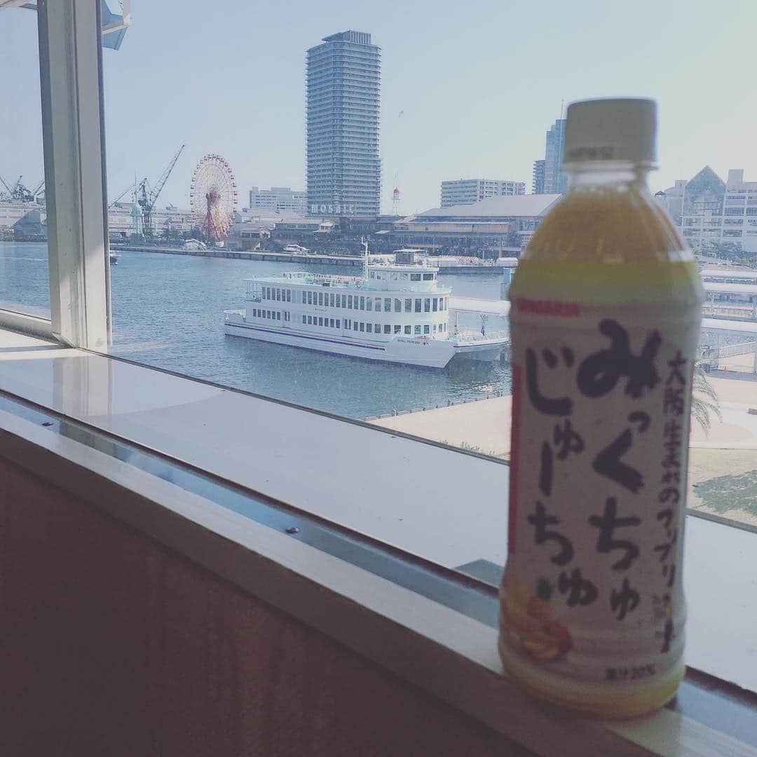 清浦夏実さんのインスタグラム写真 - (清浦夏実Instagram)「神戸ですが、見たら買わずにはいられない。#TWEEDEES #キャンペーン #神戸 #モザイク #みっくちゅじゅーちゅ」7月29日 15時44分 - kiyo_723