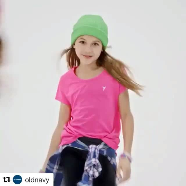 藤田織也のインスタグラム：「Old Navy new commercial.  And big Shout out to @omareeakaozone please follow him.  #mysquad  He is also in the commercial and He is great dancer. #kidssquad #kidsquad @oldnavy #projecttaro #newyork #oldnavy #singer #dancer #kidssinger  #藤田織也 #オールドネービー #オールドネイビー」