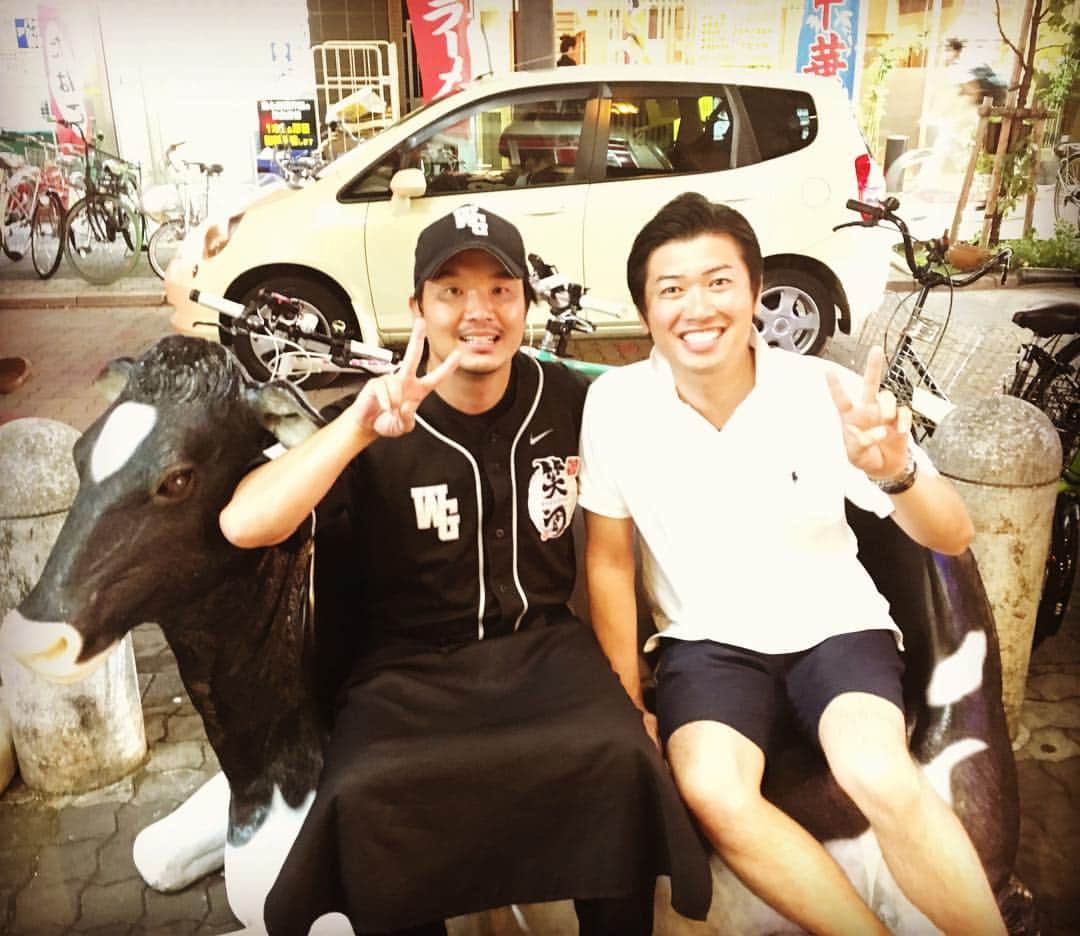 大西宏明のインスタグラム：「古畑和彦〜〜‼️‼️ 高校野球好きな人ならわかるはずっ✨✨ PL学園時代の同級生！！ 4番バッター（≧∇≦） 甲子園でエゲツないホームラン打ったよなぁ(^^) #PL学園 #44期 #古畑和彦 #PLの4番打者 #甲子園 #亜細亜大学 #神宮外苑 #頭デカい #弾丸ライナーのホームラン」