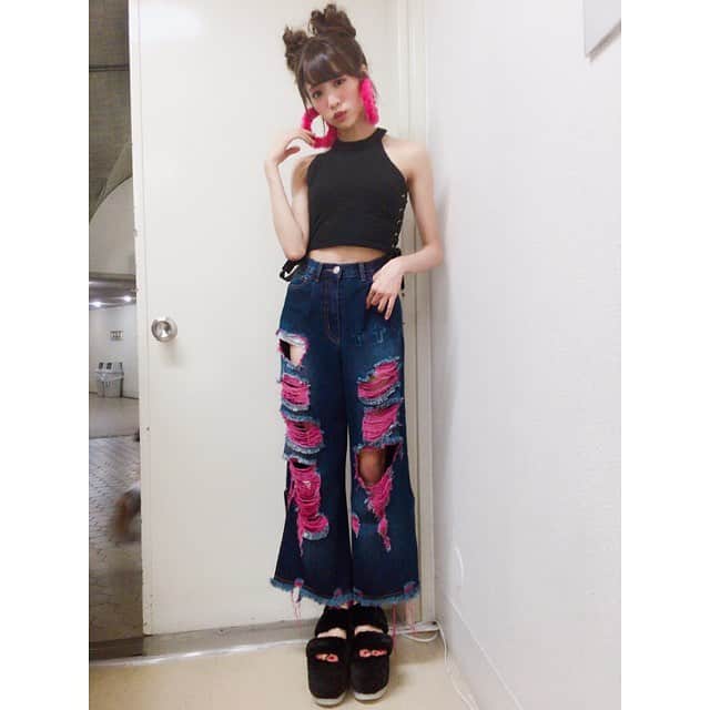 志田友美（ゆうみん）のインスタグラム：「one spoの衣装でした❤️」