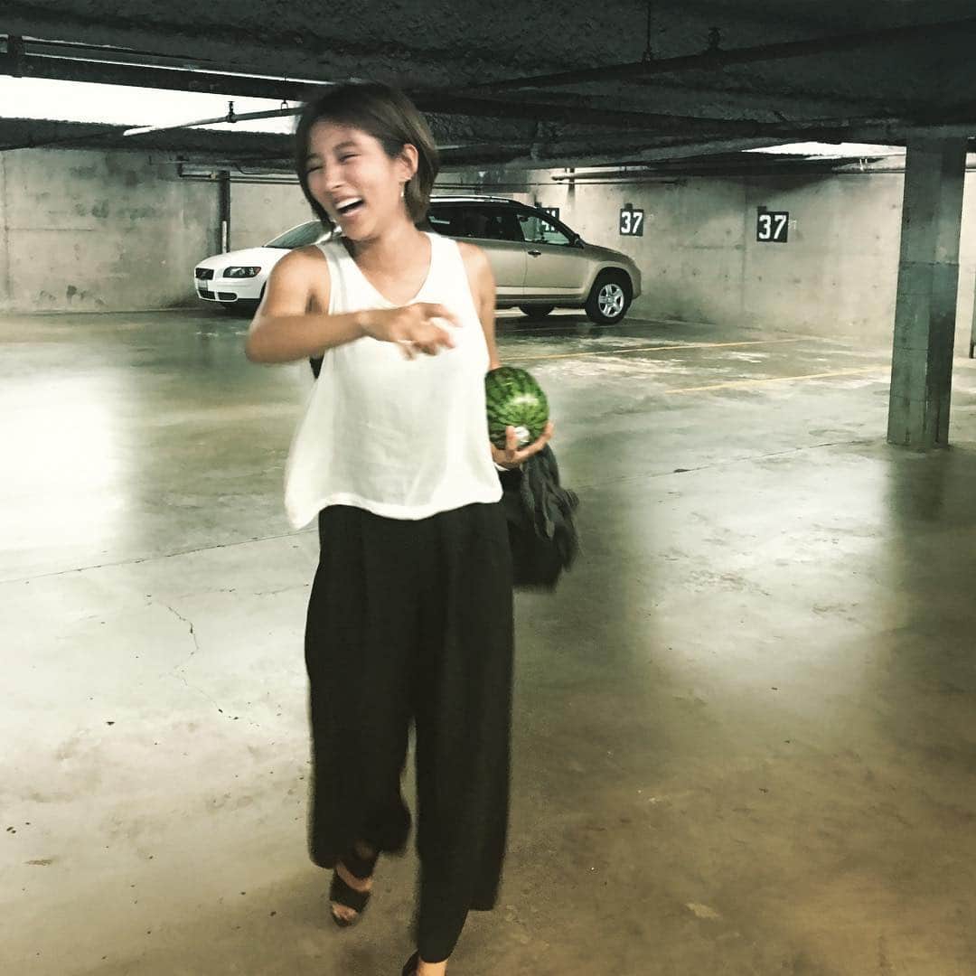 夏菜さんのインスタグラム写真 - (夏菜Instagram)「正解はスイカでした🍉🍉🍉 ぷぷぷ👻」7月31日 14時46分 - natsuna_official