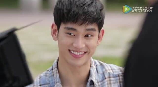 キム・スヒョンのインスタグラム：「#aimatech making  #KimSooHyun #KSH #김수현 #金秀贤 #金秀賢 #キムスヒョン #soohyun_k216 #Real #리얼 #filmreal #JangTaeYoung」