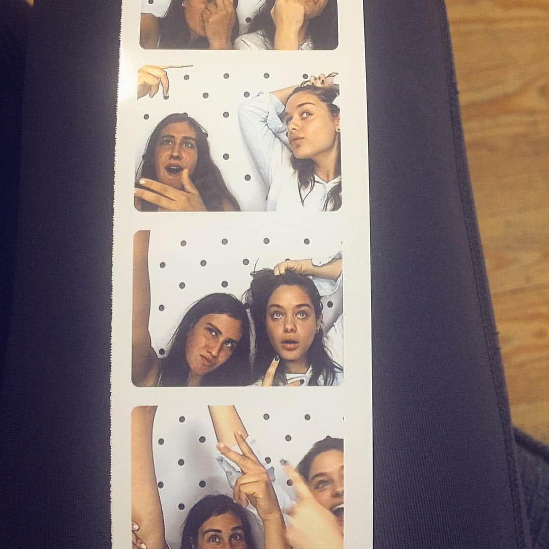 オデイア・ラッシュのインスタグラム：「#sweg」