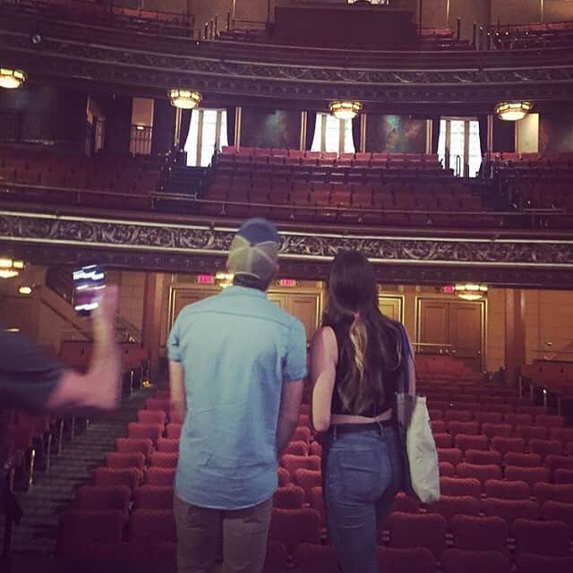 ベッカ・トビンのインスタグラム：「Break a leg to @bensplatt and @hotdamnitslaura and the cast of @dearevanhansen on your Broadway opening later this year. I have my tickets and I can't wait until I see it again ❤️」