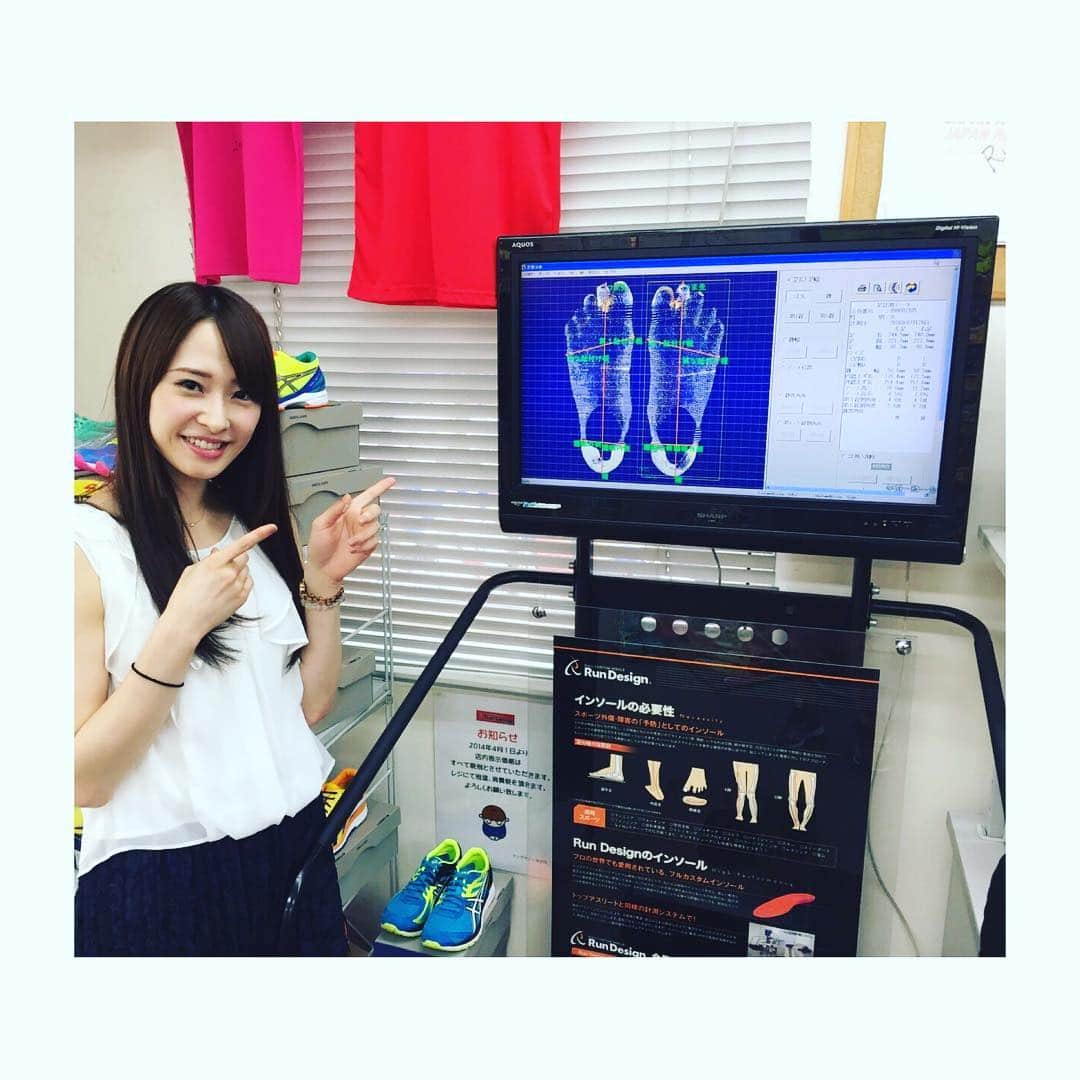 梅本静香さんのインスタグラム写真 - (梅本静香Instagram)「数多くのアスリートのサポートをしているランデザインさんで、フルカスタムのインソールを製作していただくためにお店にお伺いしました✨ 足の型や走り方、計測もしていただいたので出来上がるのが楽しみです😆 #インソール #sports #TOKYOGIRLSRUN #running」8月4日 22時14分 - shizuka0523xx