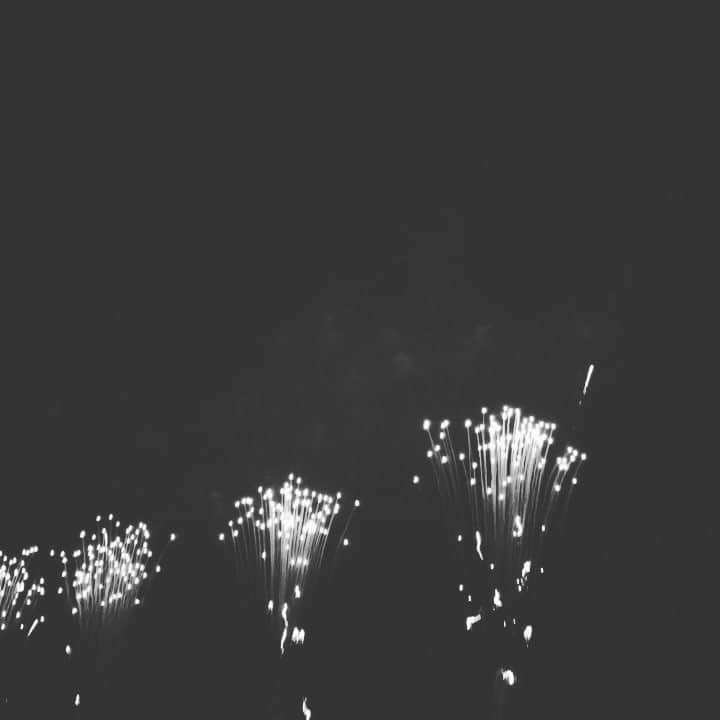 のインスタグラム：「花火を見てきました。 というか、浴びてきました。  もう、感謝の気持ちしかありません。  #fireworks #fireworksshow」