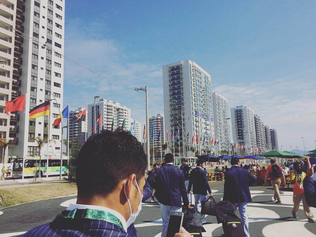 後藤輝也のインスタグラム：「選手村到着しました。#WeAreOlympian#がんばれ日本 #japan7s #riodejaneiro」