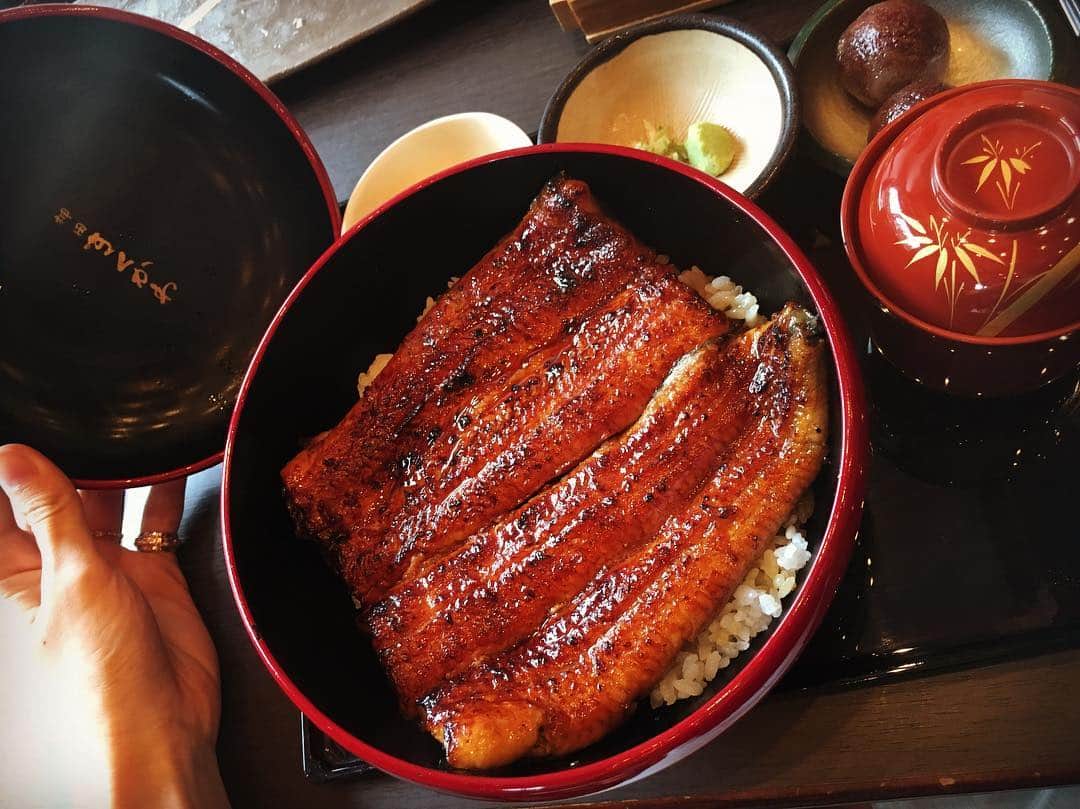 我謝レイラニのグルメインスタ