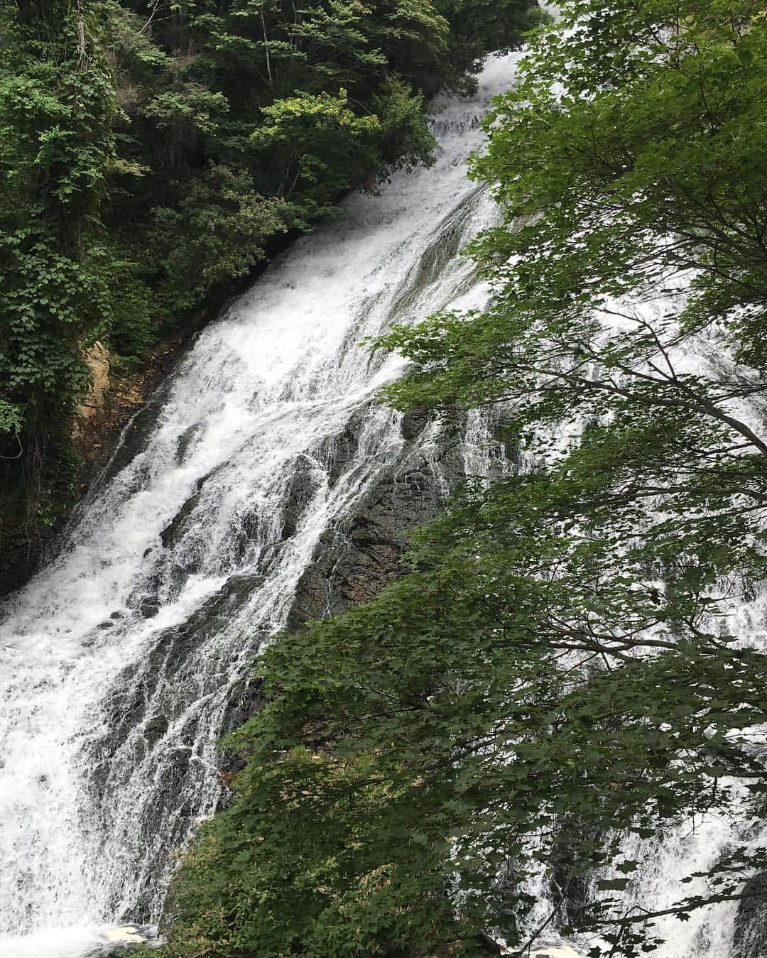 倉持りん（望月さくら）さんのインスタグラム写真 - (倉持りん（望月さくら）Instagram)「日光旅行♪ #湯滝 #温泉旅行」8月14日 0時46分 - kuramochirin