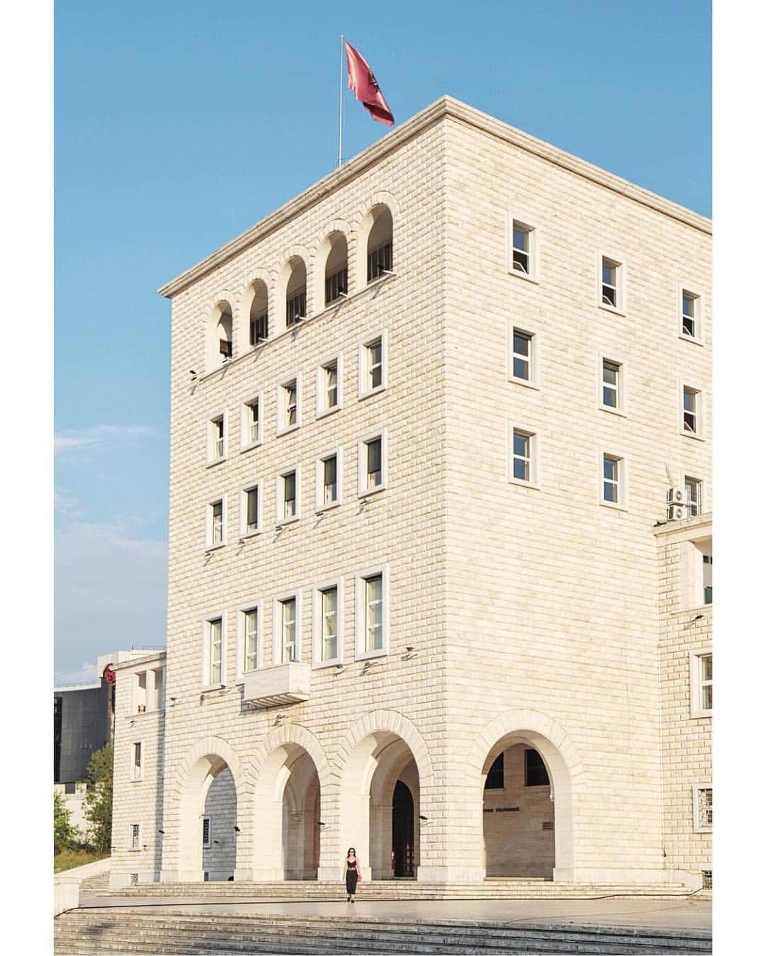 アイモリチリィのインスタグラム：「The University (the real one..) #tirana #shootingcolors #vsco #canon_photos #albania #visittirana #visitalbania #ig_tirana #ig_albania #thebestdestinations #beautifuldestinations #wonderful_places #BestVacations #europe_vacations #TopEuropePhoto #living_europe #unlimited_europe #ig_worldclub #ig_europe #igworldclub #exploretocreate #uniteddivision #theIMAGED #justLiving2016 #loves_united_life #tv_pointofview」